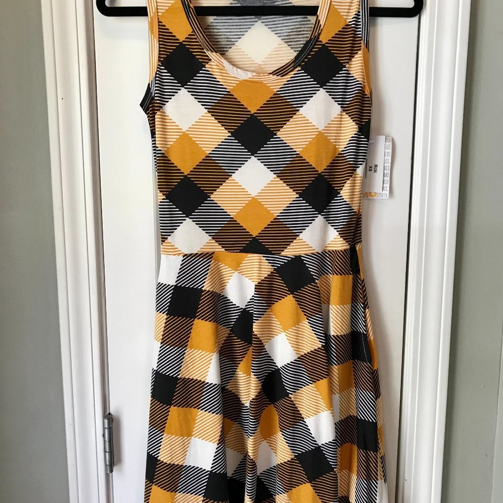 LuLaRoe Nicki Dress - NWT